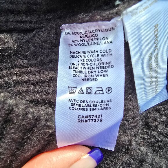 Ann Taylor Black cableknit Sweater with Rhinestone Floral Accent, size L, EUC - Picture 5 of 9